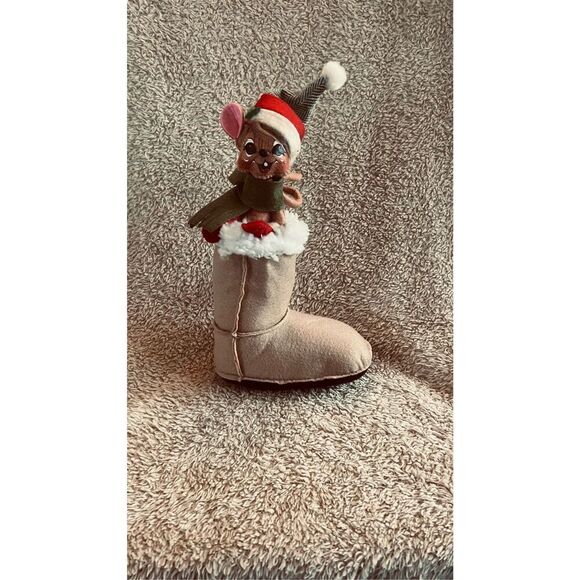 Annalee Christmas Mouse in Stocking 10" 2013 - Picture 2 of 7